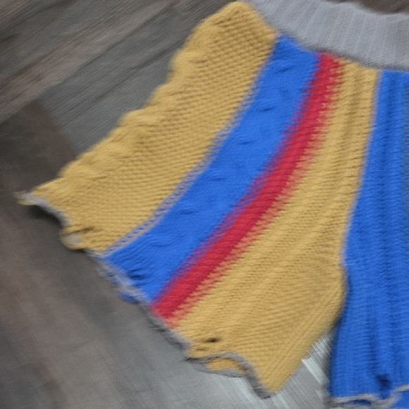 Free People Color Block Knit Women Shorts - Picture 6 of 6